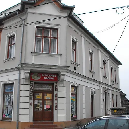 Centrum Studio&apartman Tolna