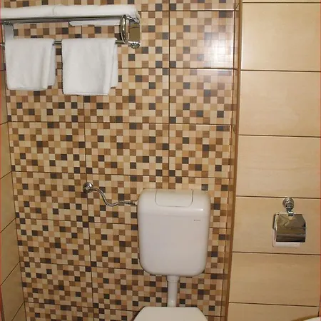 Centrum Studio&apartman * Tolna
